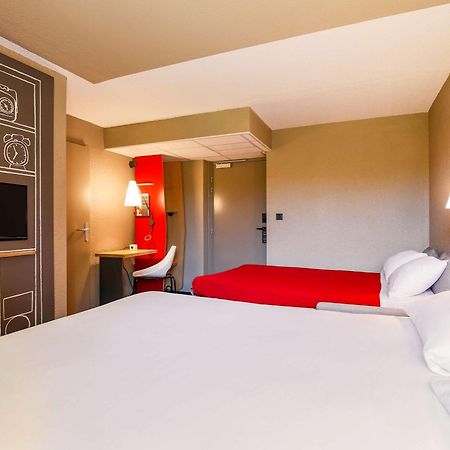 ホテル Ibis Carcassonne Est La Cite エクステリア 写真