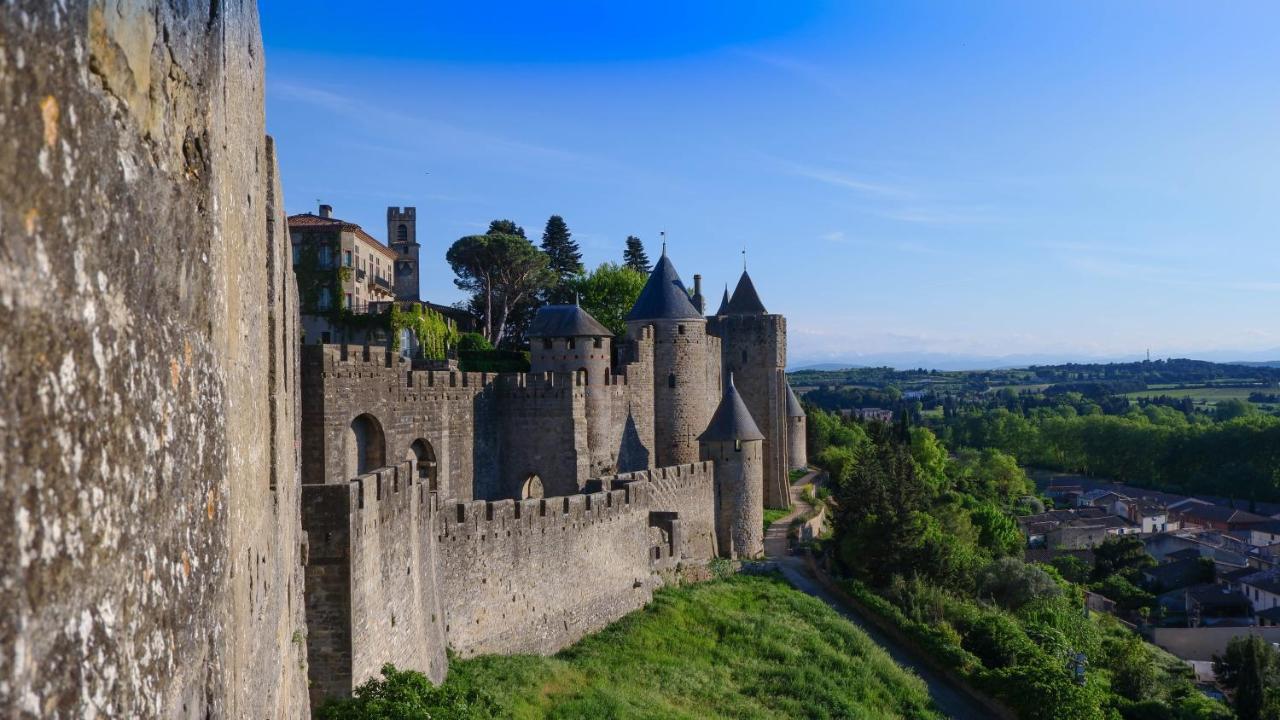 ホテル Ibis Carcassonne Est La Cite エクステリア 写真